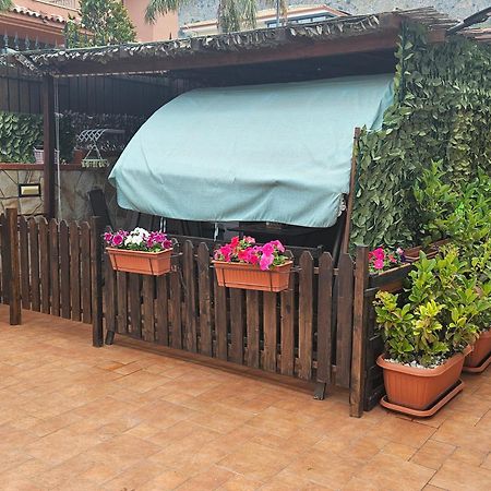 La Dependance Delle Mimose Villa Изола деле Фемине Екстериор снимка